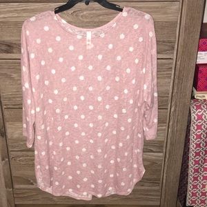 NWOT HoneyMe Boutique sweater top